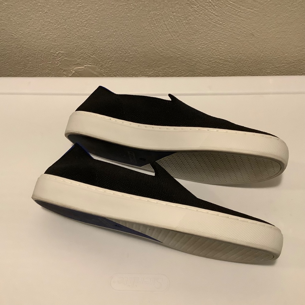 ROTHY’S| Black Slip on Sneaker Sz 8 Casual Comfort - Picture 4 of 11